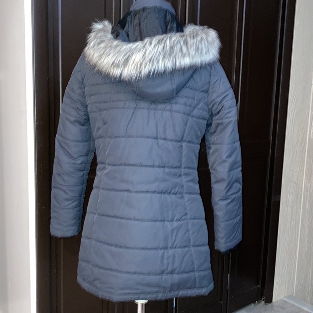 Womens winter coat - Picture 2 of 6